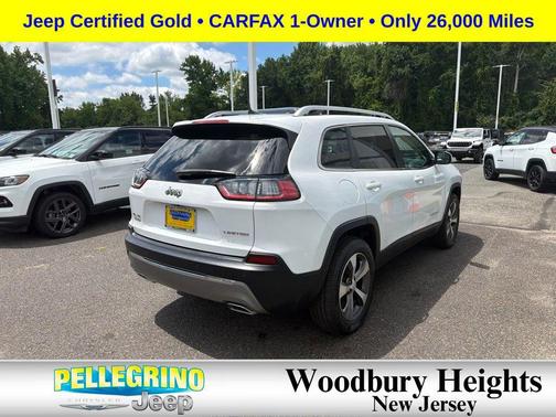 Bright White Clearcoat 2021 Jeep Cherokee Limited