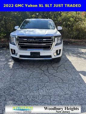 2022 GMC Yukon XL SLT