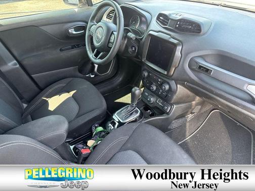 Alpine White Clearcoat 2021 Jeep Renegade 80th Anniversary 4x4
