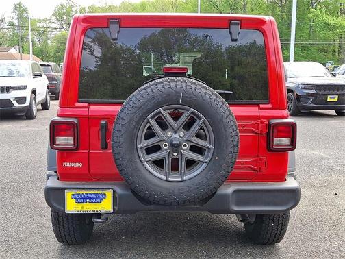 2025 Jeep Wrangler Sport