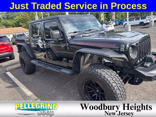 Black Clearcoat 2023 Jeep Gladiator Rubicon