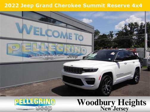 2022 Jeep Grand Cherokee Summit