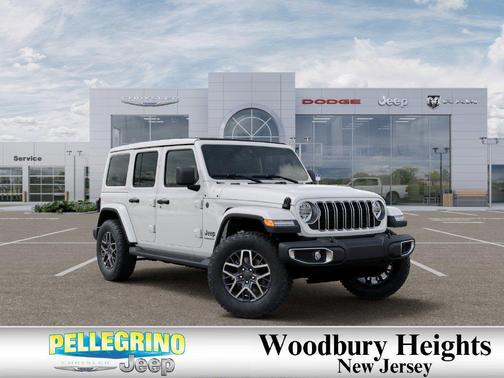 Bright White Clearcoat 2027 Jeep Wrangler Sahara