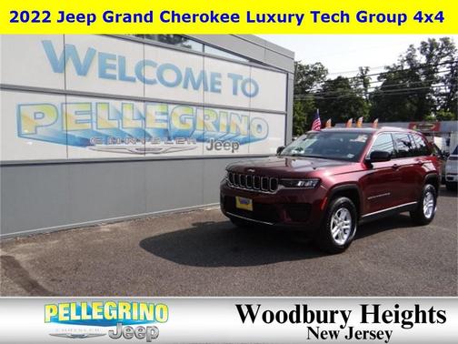 2022 Jeep Grand Cherokee Laredo