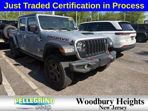 Silver Zynith Clearcoat 2022 Jeep Gladiator Mojave 4x4