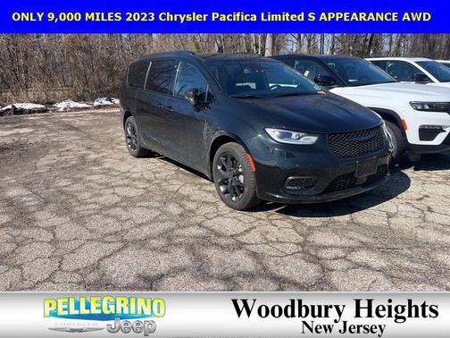 2023 Chrysler Pacifica Limited