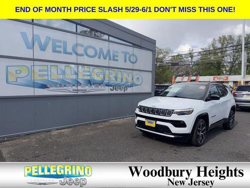 Bright White Clearcoat 2024 Jeep Compass Limited