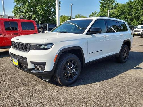 2025 Jeep Grand Cherokee L Laredo