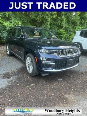 2023 Jeep Grand Cherokee Summit