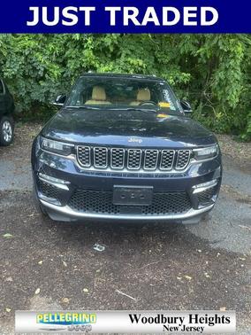 2023 Jeep Grand Cherokee Summit