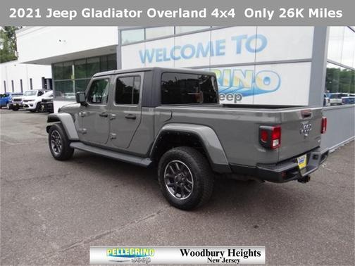 2021 Jeep Gladiator Overland
