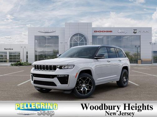 Bright White Clearcoat 2026 Jeep Grand Cherokee Summit