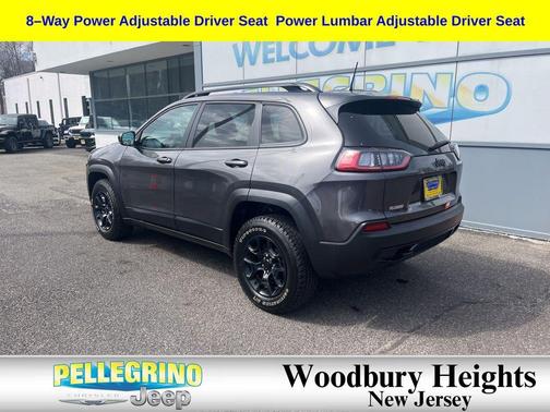 Granite Crystal Metallic Clearcoat 2022 Jeep Cherokee X 4x4