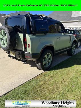 2023 Land Rover Defender 75th Edition