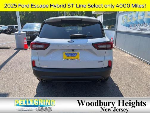 Space Silver Metallic 2025 Ford Escape ST-Line Select