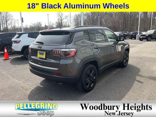 Granite Crystal Metallic Clearcoat 2021 Jeep Compass Latitude