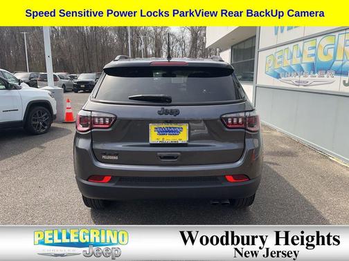 Granite Crystal Metallic Clearcoat 2021 Jeep Compass Latitude