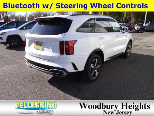 2022 Kia Sorento S