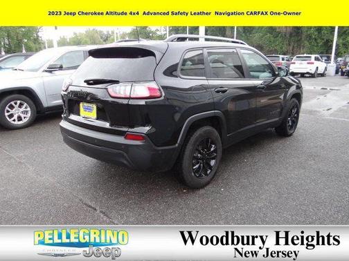 2023 Jeep Cherokee Altitude