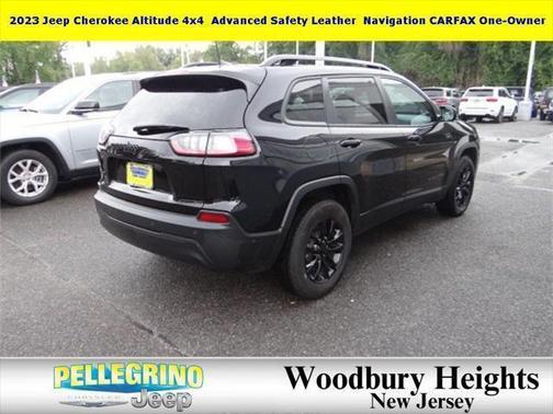2023 Jeep Cherokee Altitude