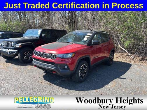 Red Hot Pearlcoat 2025 Jeep Compass Trailhawk