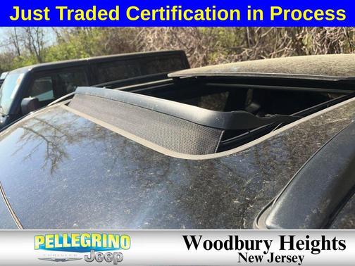 Red Hot Pearlcoat 2025 Jeep Compass Trailhawk