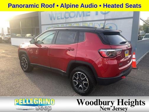 2025 Jeep Compass Trailhawk