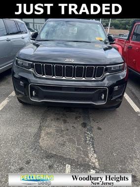 2022 Jeep Grand Cherokee Overland