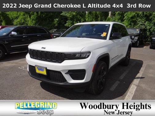 2022 Jeep Grand Cherokee Altitude