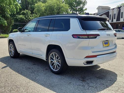 2025 Jeep Grand Cherokee L Summit