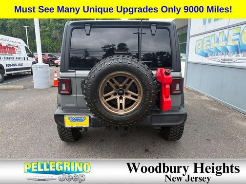 Sting-Gray Clearcoat 2023 Jeep Wrangler Willys