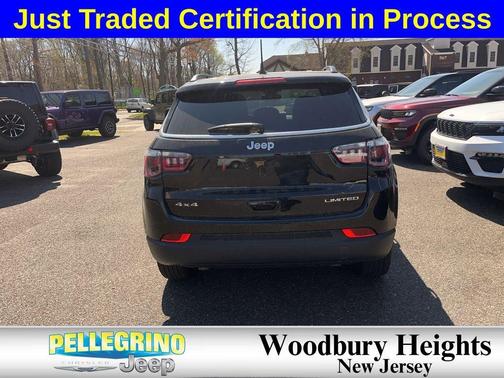 Diamond Black Crystal Pearlcoat 2025 Jeep Compass Limited