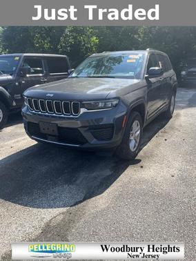 2023 Jeep Grand Cherokee Laredo X