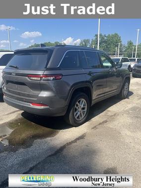 2023 Jeep Grand Cherokee Laredo X