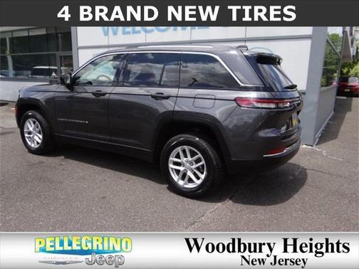 2023 Jeep Grand Cherokee Laredo