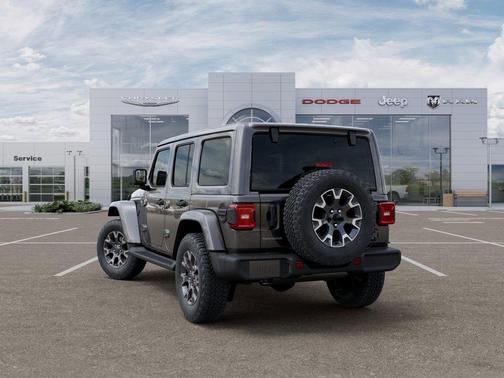 2025 Jeep Wrangler 4-Door Sahara 4x4