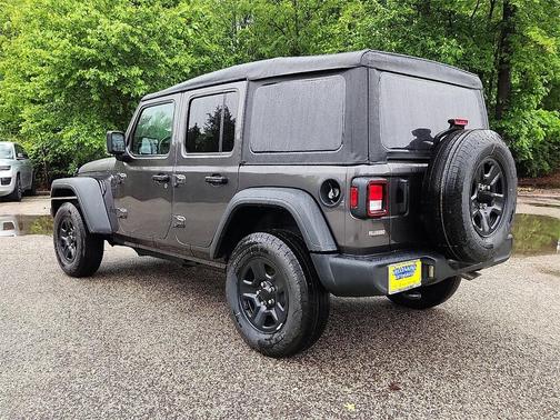 2025 Jeep Wrangler Sport