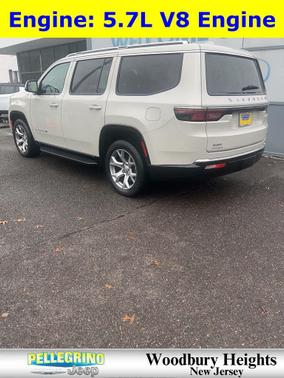 2022 Jeep Wagoneer Series II 4x4