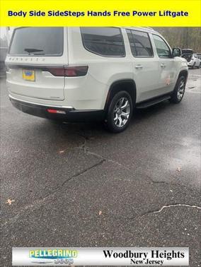 2022 Jeep Wagoneer Series II 4x4