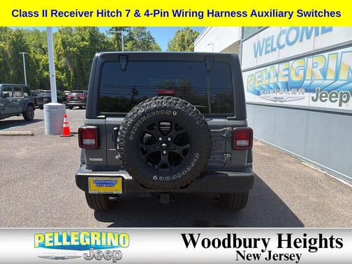 Sting-Gray Clearcoat 2020 Jeep Wrangler Unlimited Willys 4x4