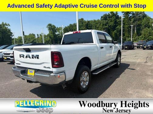 Bright White Clearcoat 2025 RAM 2500 Big Horn Crew Cab 4x4 6'4' Box