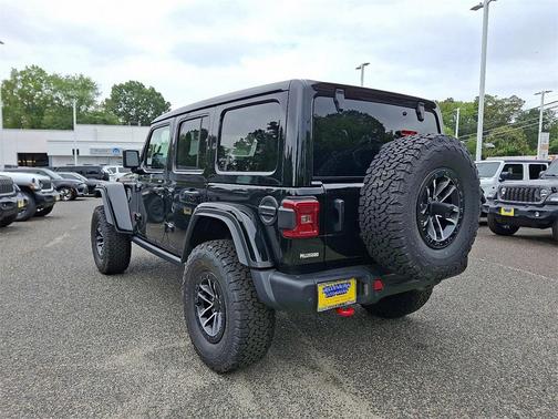 2025 Jeep Wrangler Rubicon