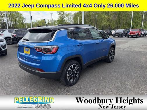 Laser Blue Pearlcoat 2022 Jeep Compass Limited