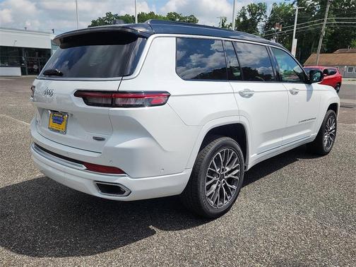 2025 Jeep Grand Cherokee L Summit