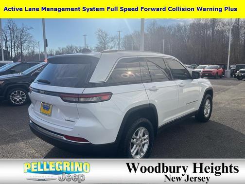 2023 Jeep Grand Cherokee Laredo