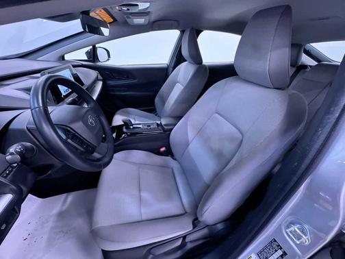 Cutting Edge 2023 Toyota Prius LE