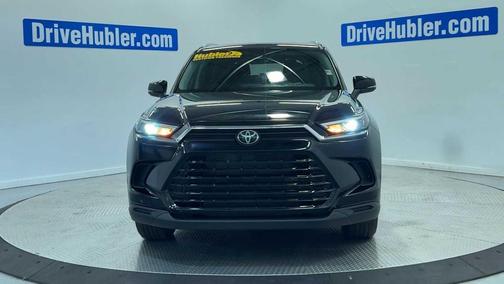 Midnight Black Metallic 2025 Toyota Grand Highlander XLE