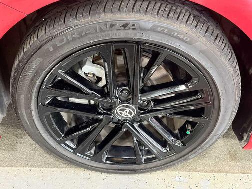 Supersonic Red 2025 Toyota Camry SE