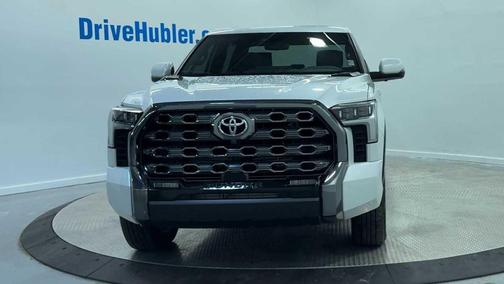 2024 Toyota Tundra Hybrid Platinum