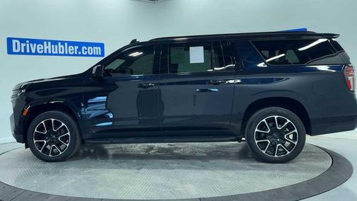 2022 Chevrolet Suburban RST